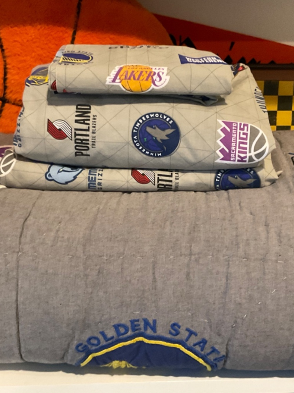 Pottery Barn Kids NBA Western Conference Twin Quilt and Sheet Set - Picture 9 of 9